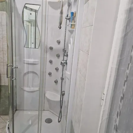 Cav-chez Tina Sanremo