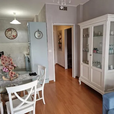 Cav-chez Tina Apartman